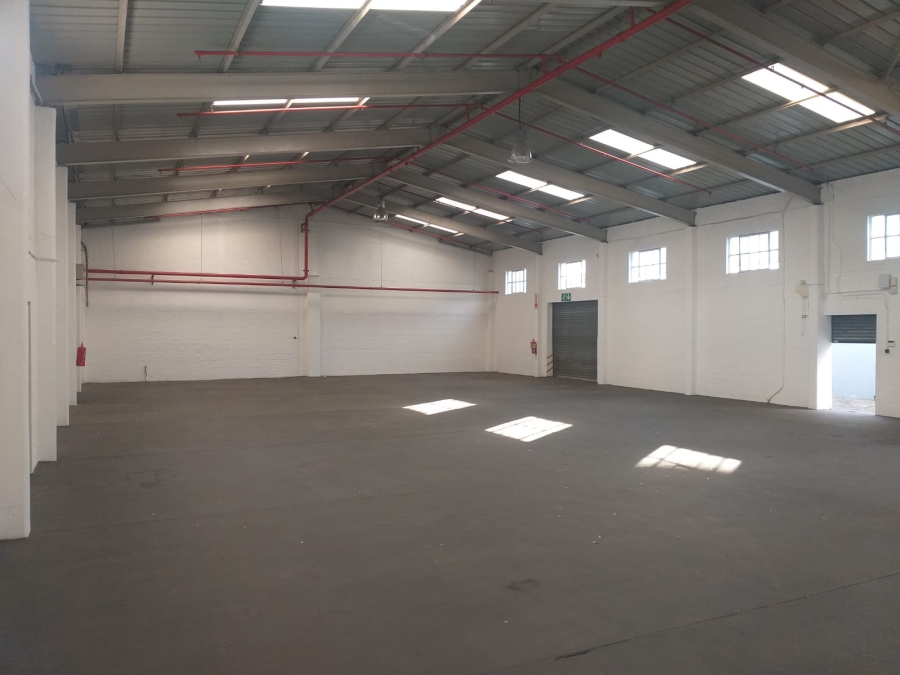 To Let Commercial Property for Rent in Maitland Western Cape